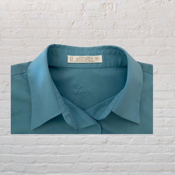 FOXCROFT Wrinkle Free Button Down Shirt - Steel Blue - Ladies Size 4P - Picture 3 of 4